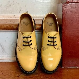 Dr. Marten’s 1461 YELLOW DESERT